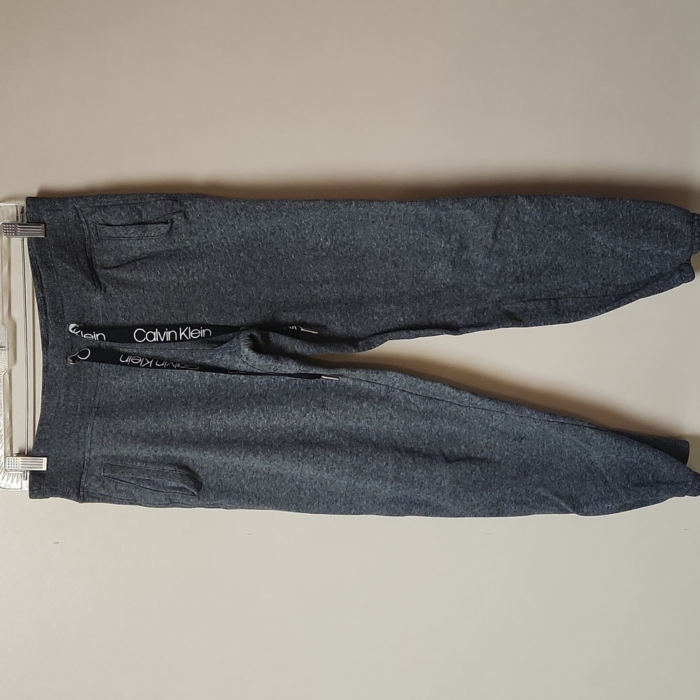 Calvin Klein Capri Joggers